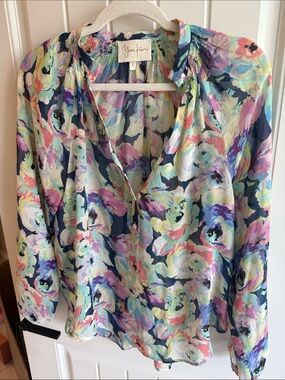 Yumi Kim Multicolor Floral V-Neck Blouse - Navy, Pastel Mix